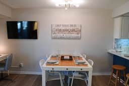 Lake Front 2BR/2BA Apartment - Image 2