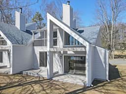 Lake Front 2BR/2BA at Paupack Hills Golf Course - Image 2
