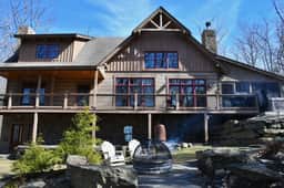 Paupack Lodge Near Lake Wallenpaupack and Hawley - Image 2