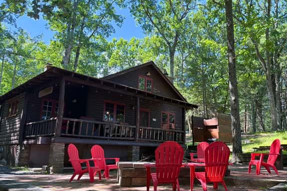 Kelly Cabin at Camp Wally | Classic Lake Cabin - Image 1