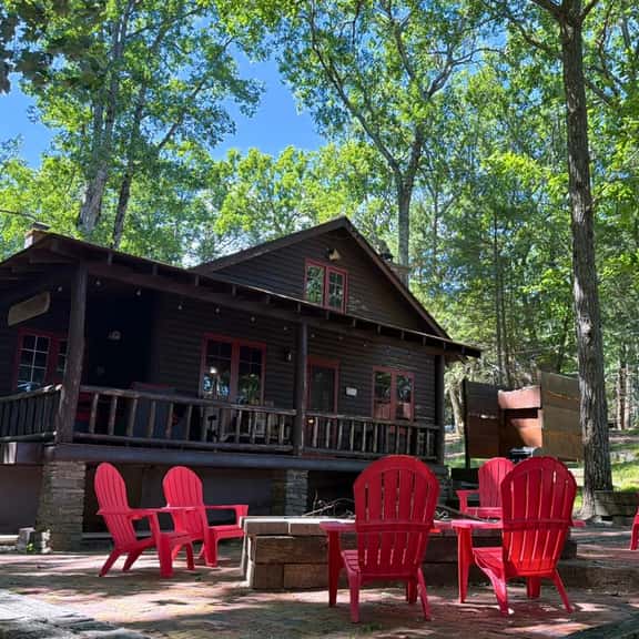 Kelly Cabin at Camp Wally | Classic Lake Cabin - Image 1