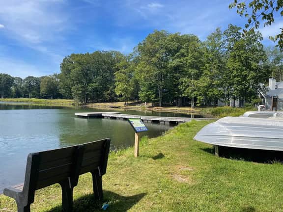 Lake Front 2BR/2BA Townhome at Paupack Hills Golf Course - Image 4